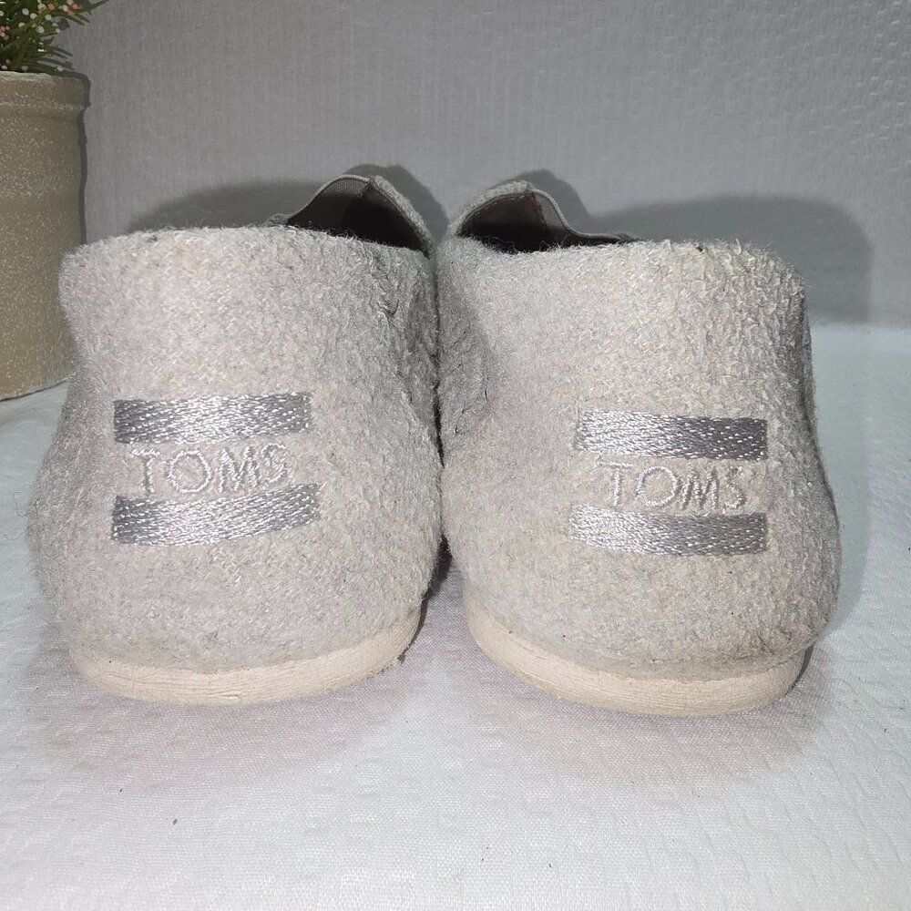 TOMS ALPARGATA SLIP ON SHOES GRAY HERRINGBONE DESIGN WOMENS SIZE 7 EUC - Picture 3 of 8